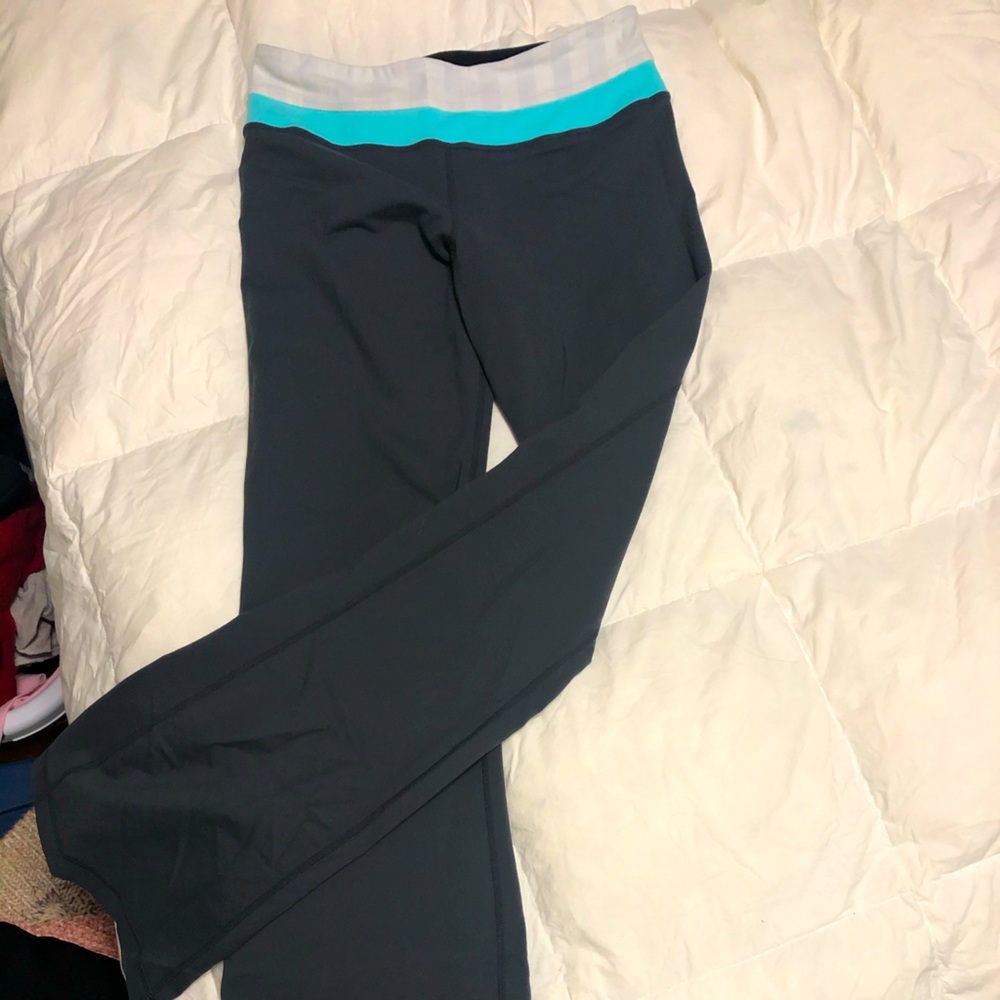 Gray reversible LuLu pants